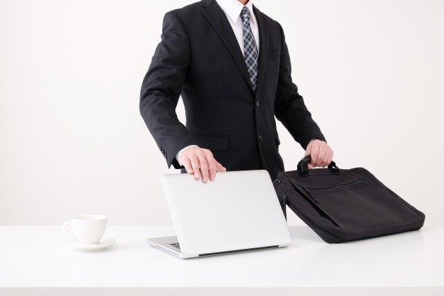 パソコンケースの代用品はこれ パソコンケースの役割についても解説します 知りたい